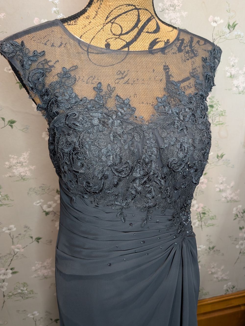 Azazie Elegant Slate Gray Lace Bodice Evening Dress PTP: 18, L: 49-60 - Picture 2 of 14